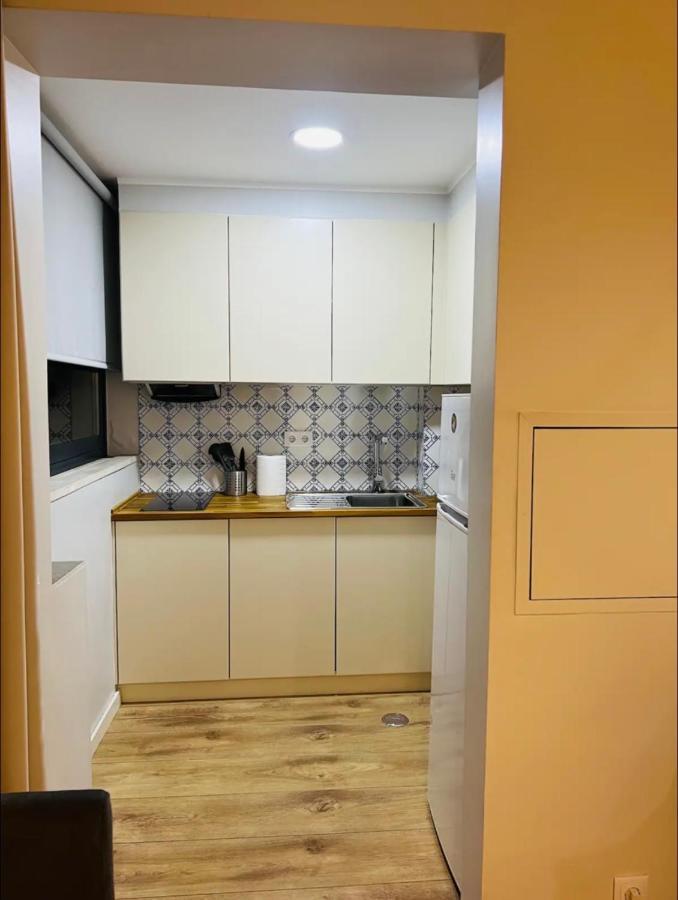 Apartamento Sociedade Farmaceutica Лиссабон Экстерьер фото