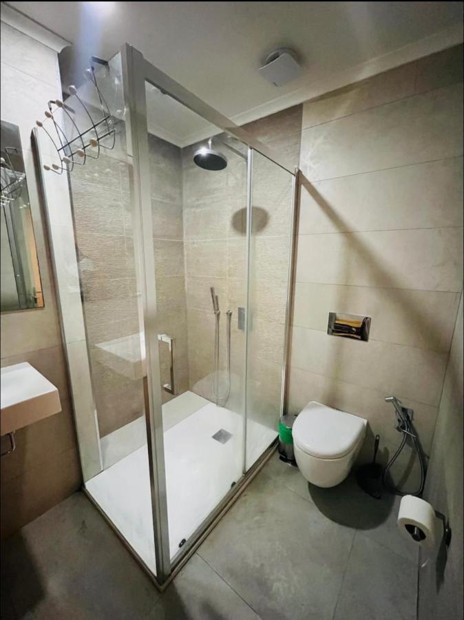 Apartamento Sociedade Farmaceutica Лиссабон Экстерьер фото