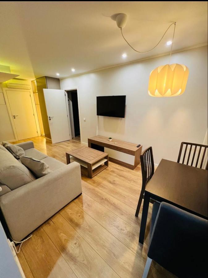 Apartamento Sociedade Farmaceutica Лиссабон Экстерьер фото