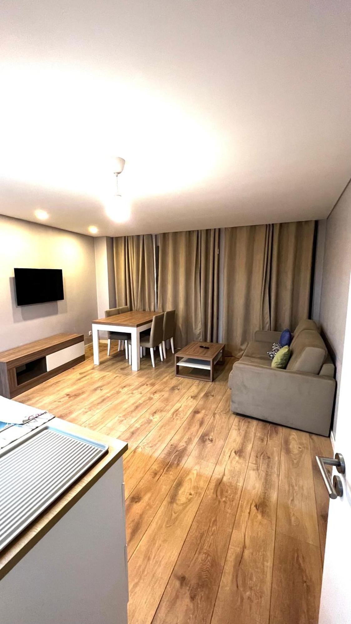 Apartamento Sociedade Farmaceutica Лиссабон Экстерьер фото